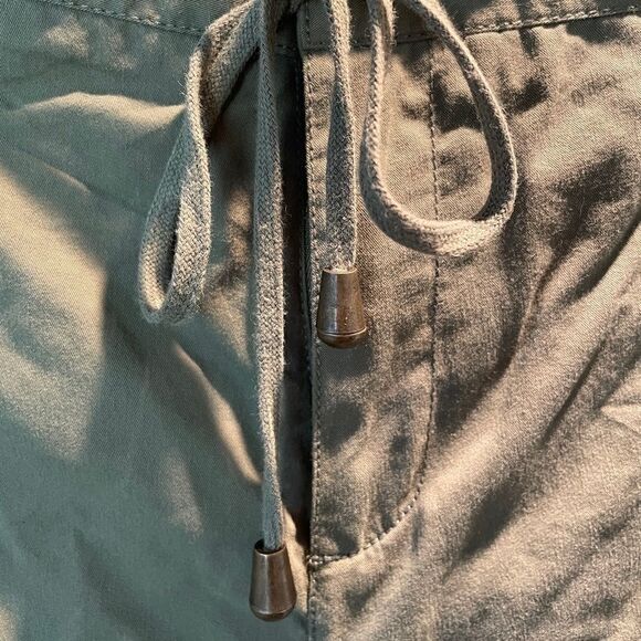 NWT Caribbean Joe Dark Green Cropped Pants Size 10 - Picture 3 of 7